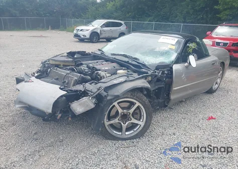 2000 Chevrolet Corvette from USA, damaged, VIN 1G1YY22G4Y5111398